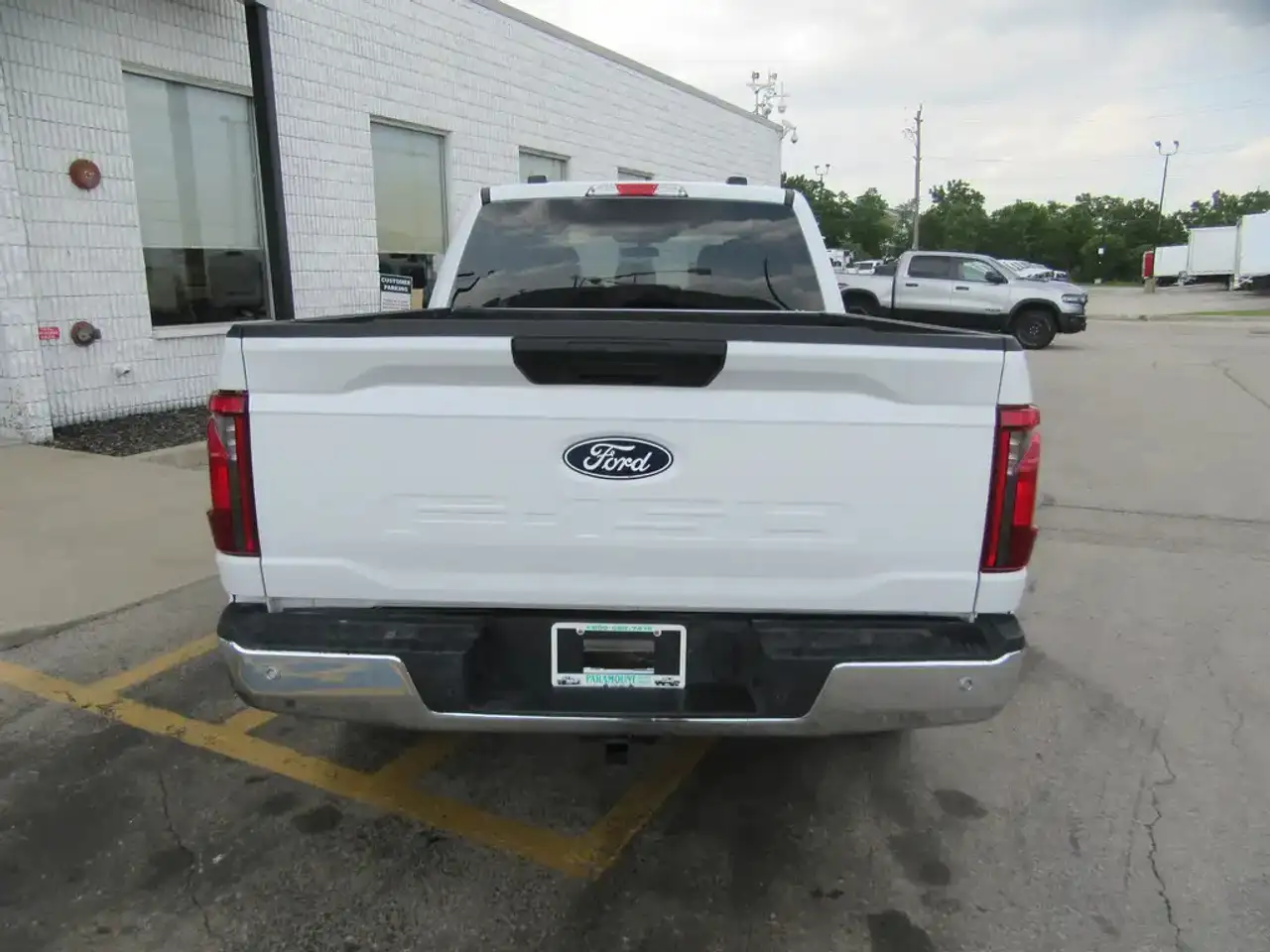Ford F-150 - Image 2