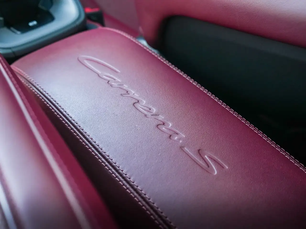Porsche 911 - Image 28