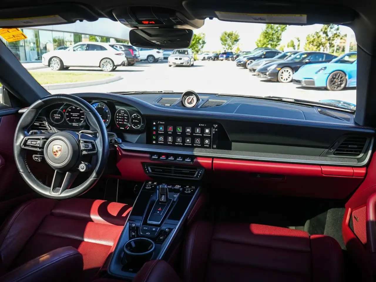 Porsche 911 - Image 21
