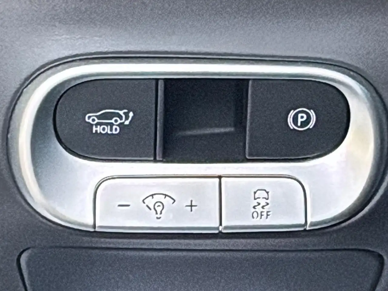 Genesis GV60 - Image 34