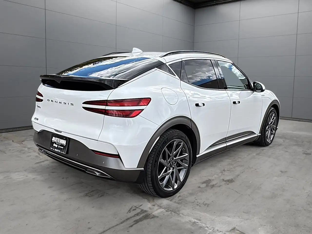 Genesis GV60 - Image 9