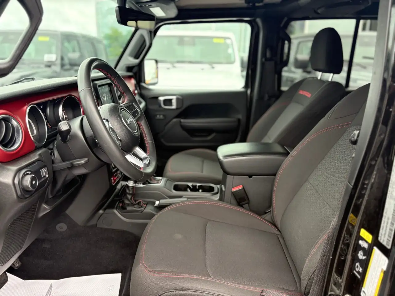 Jeep Wrangler - Image 29