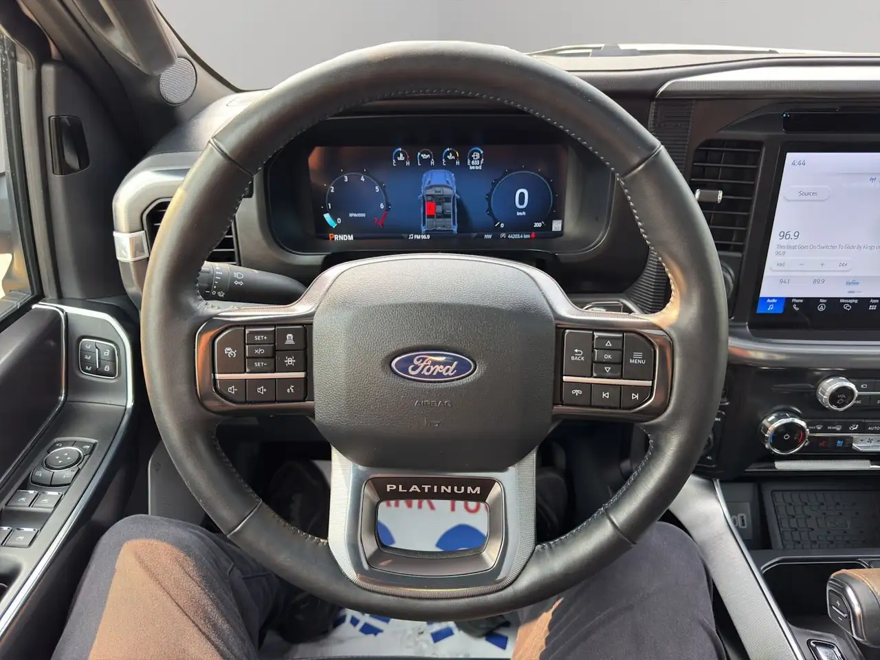 Ford F-150 - Image 12