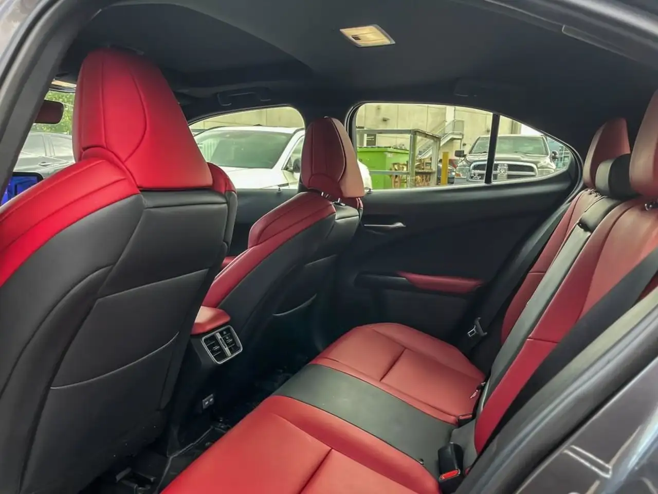 Lexus UX - Image 22