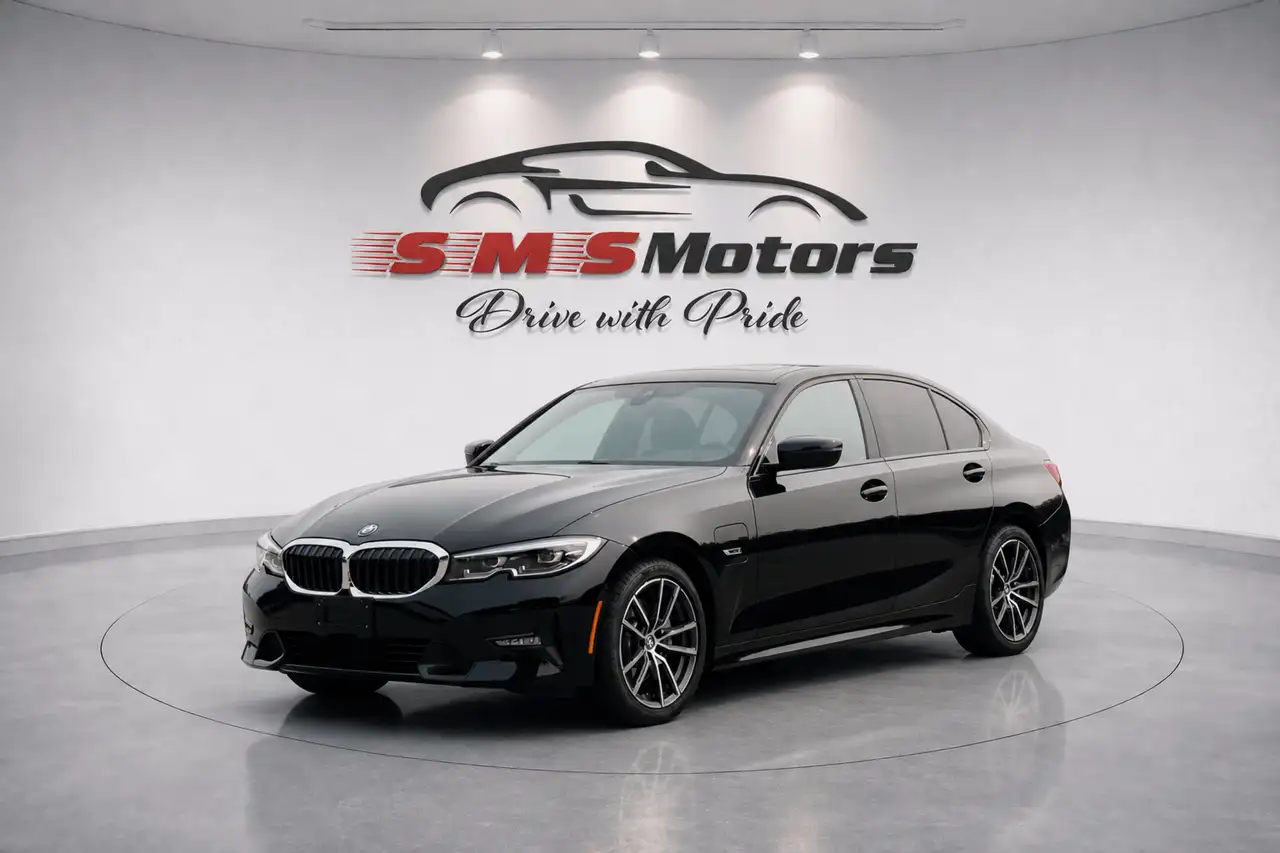 BMW 3 Series - Image 1