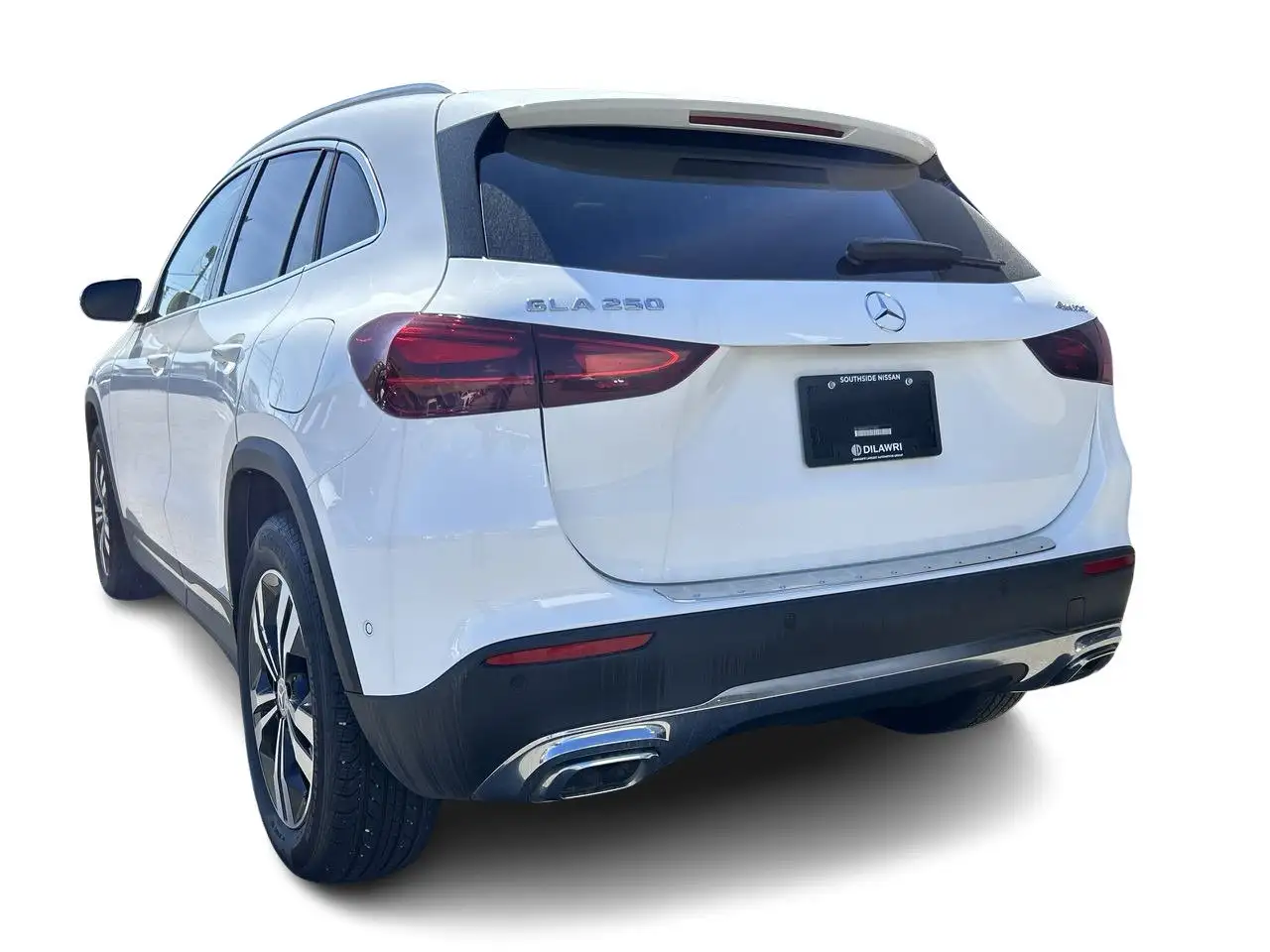 Mercedes-Benz GLA - Image 11
