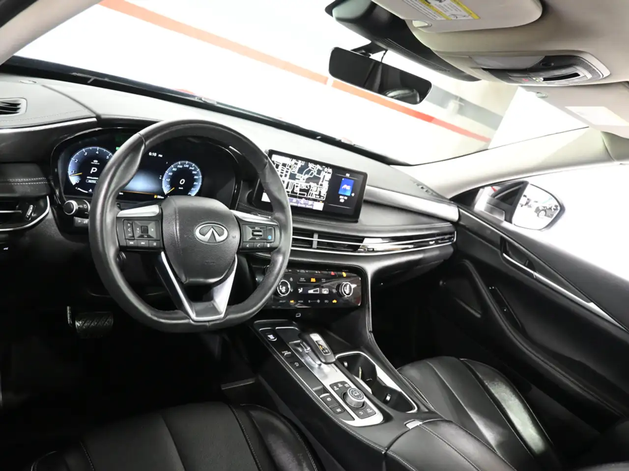 Infiniti QX60 - Image 10