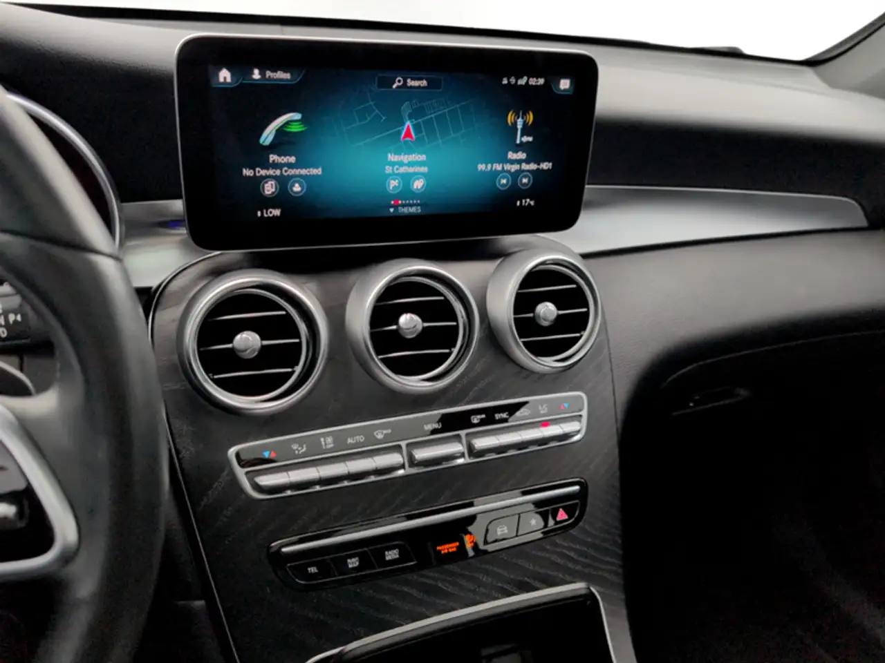 Mercedes-Benz GLC - Image 21