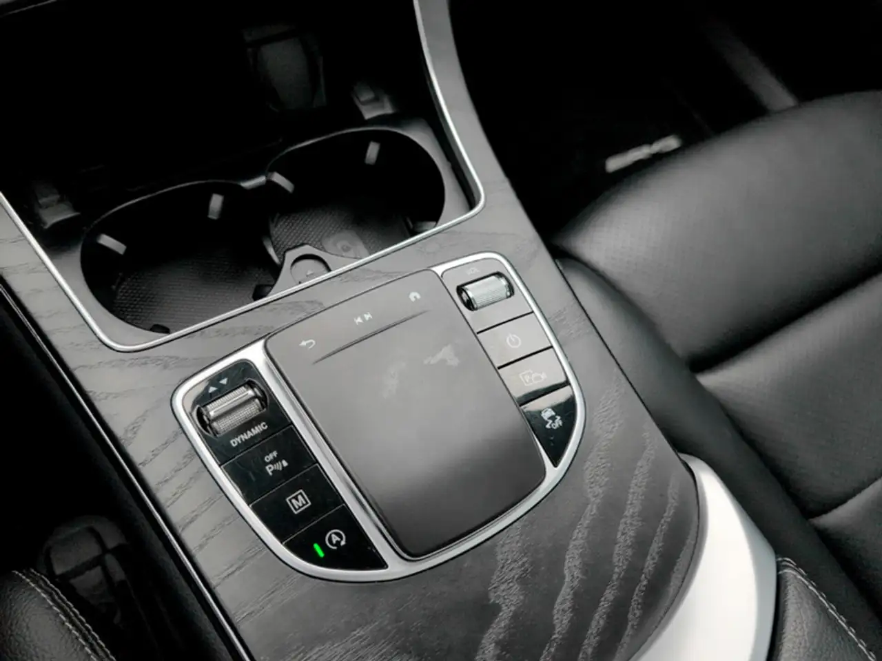 Mercedes-Benz GLC - Image 27