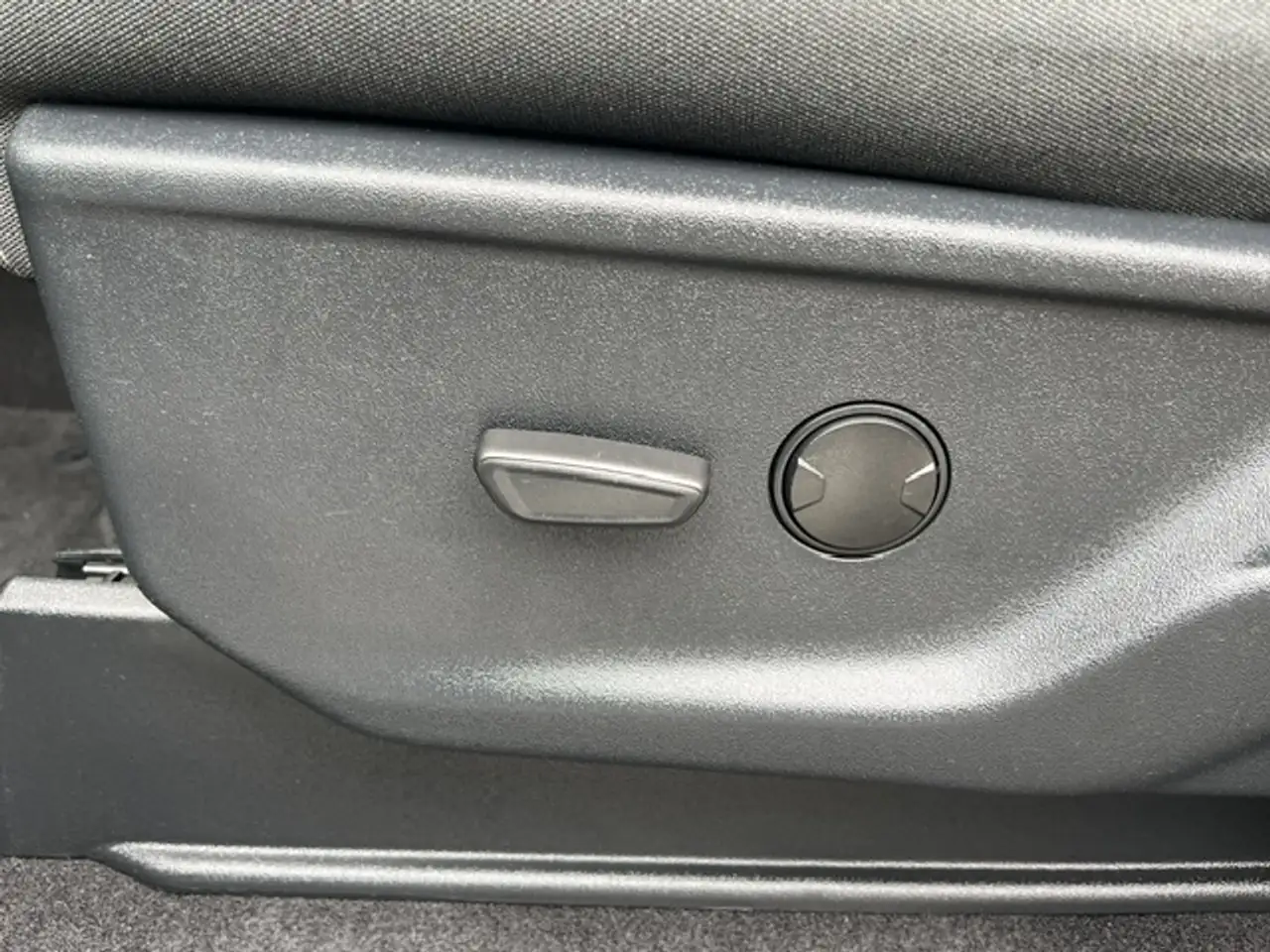 Ford F-150 - Image 18