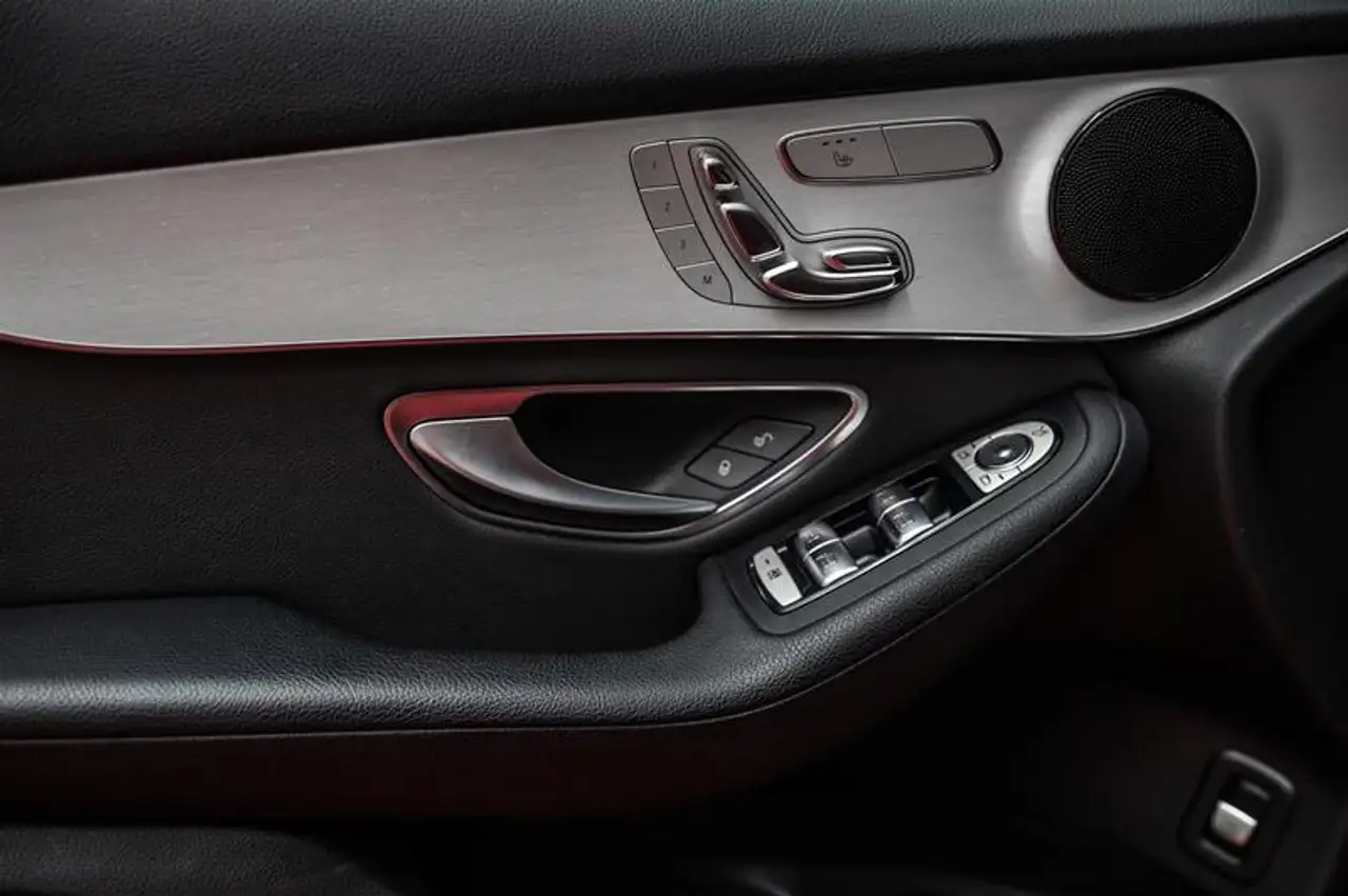 Mercedes-Benz GLC - Image 5