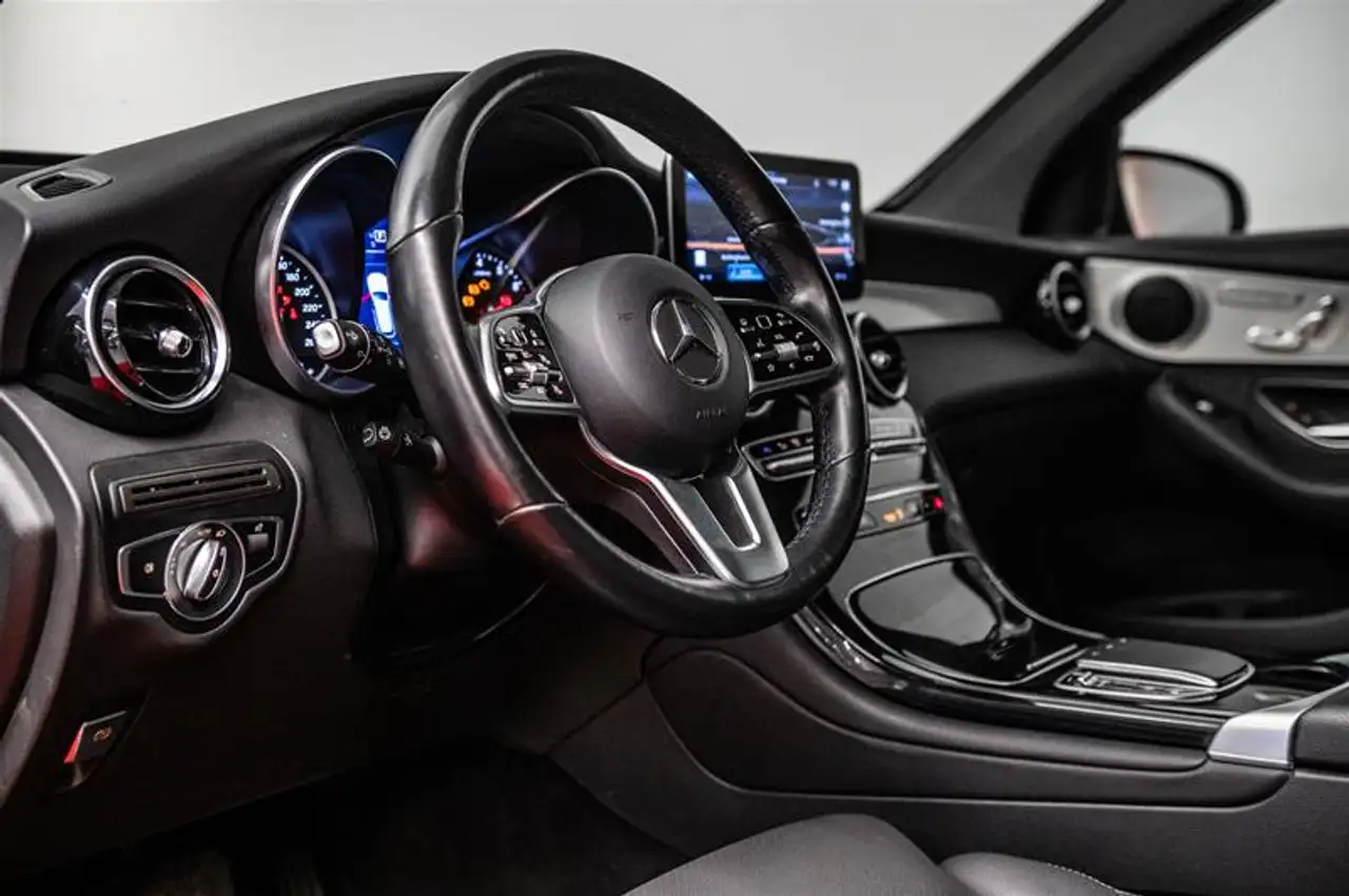Mercedes-Benz GLC - Image 15