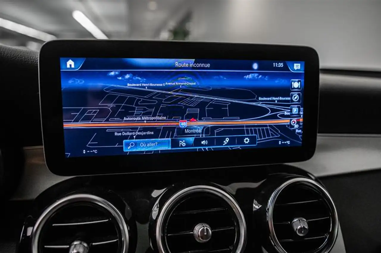 Mercedes-Benz GLC - Image 28