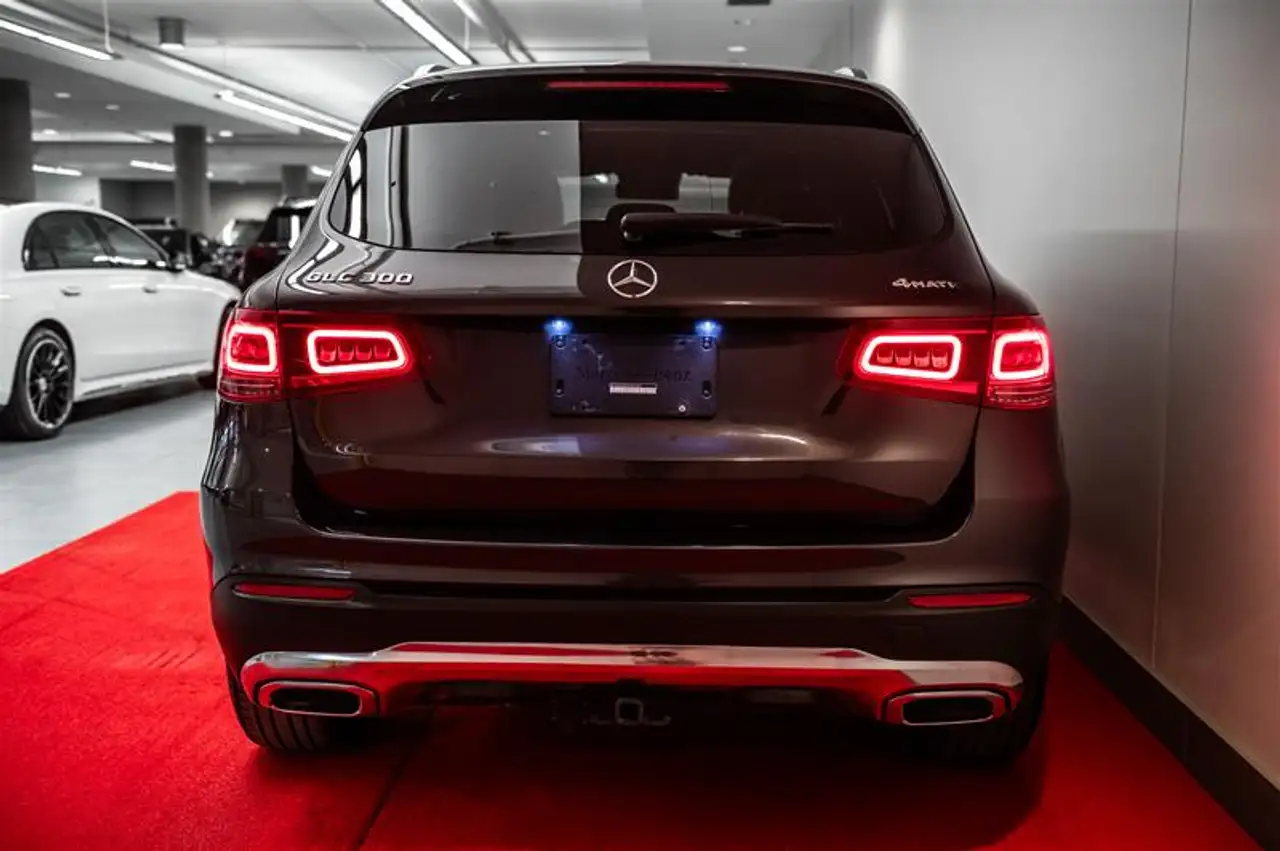 Mercedes-Benz GLC - Image 20