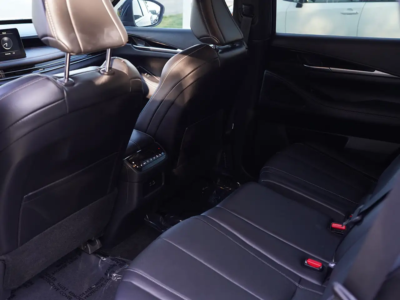 Infiniti QX60 - Image 22