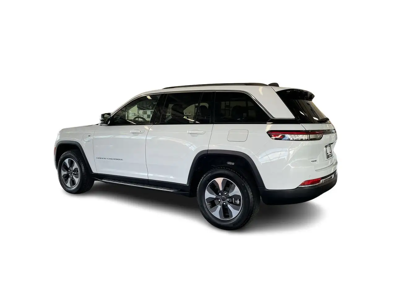 Jeep Grand Cherokee - Image 8