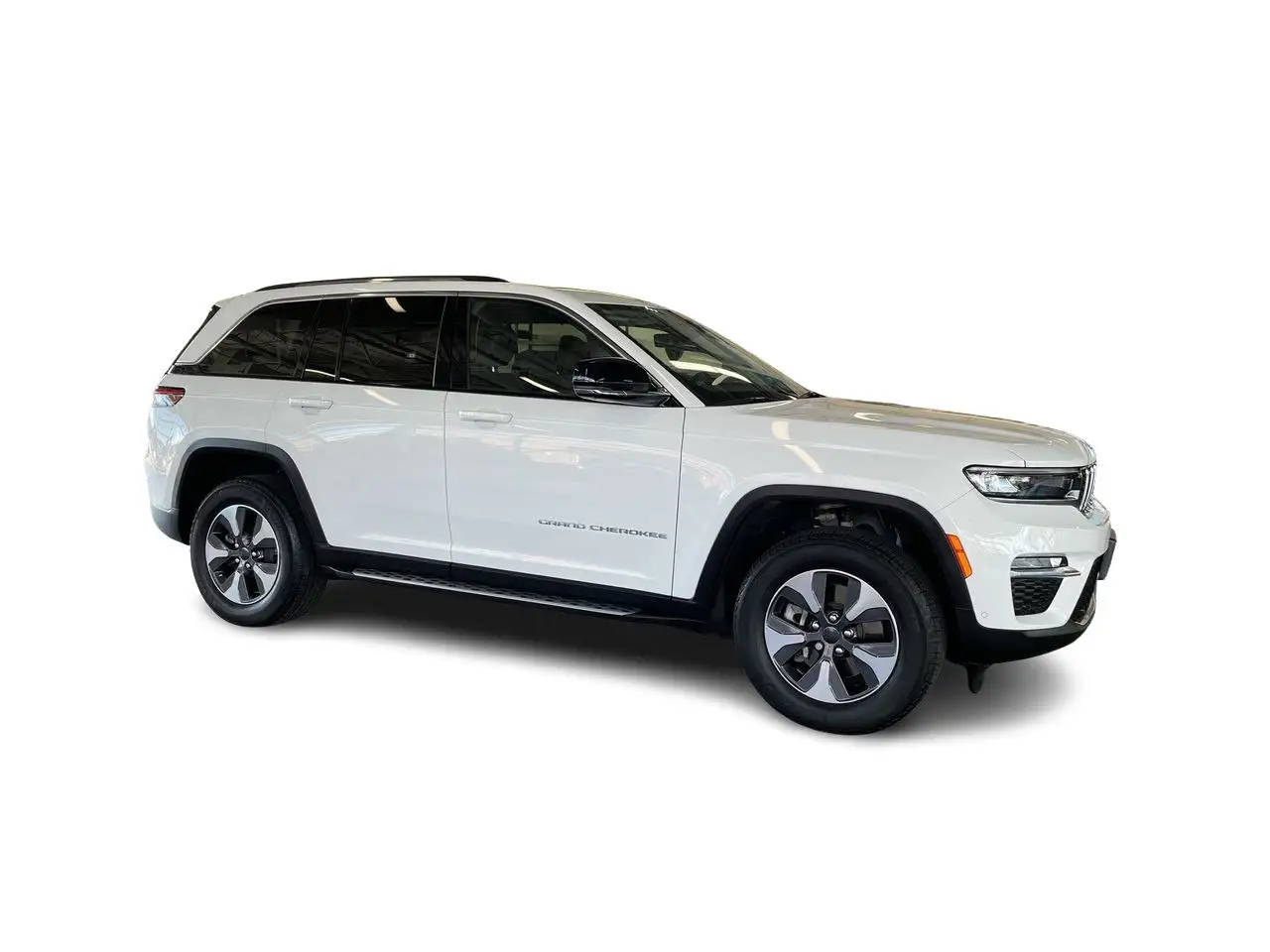 Jeep Grand Cherokee - Image 16