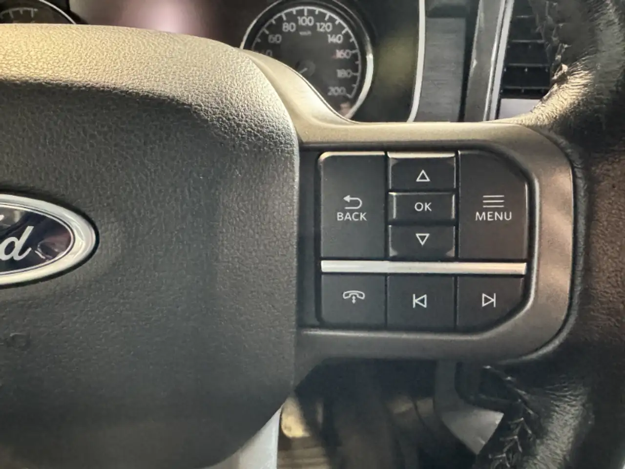 Ford F-150 - Image 17