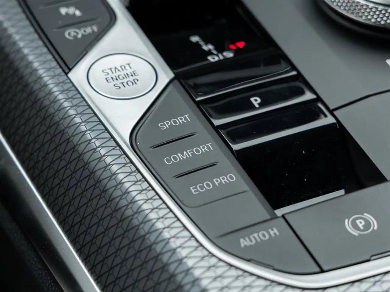 BMW 4 Series - Image 21