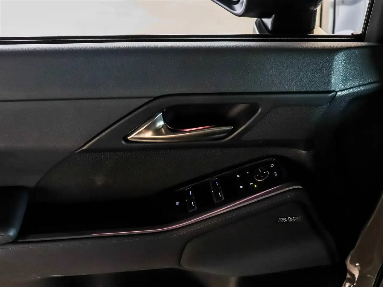 Lexus GX - Image 6
