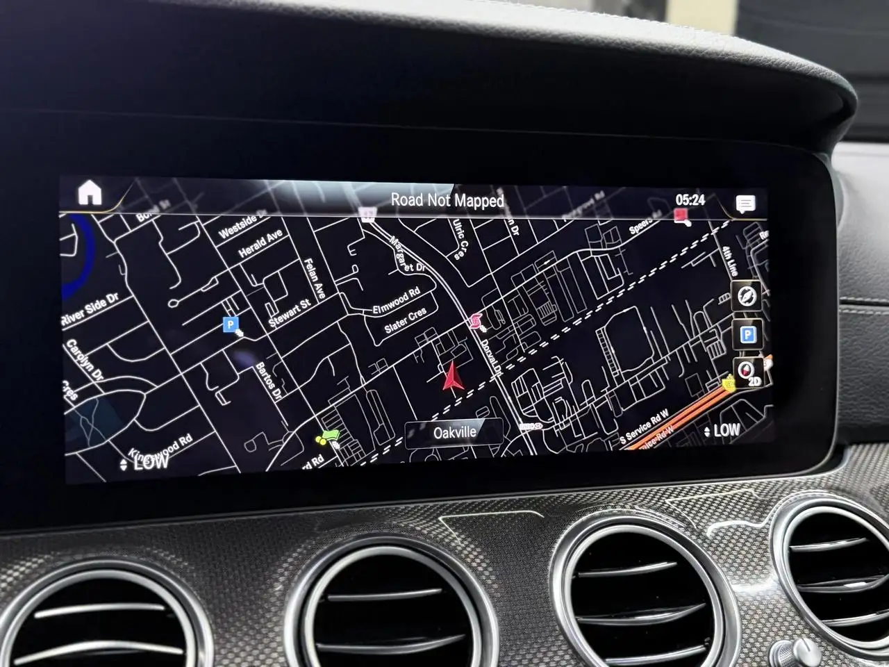 Mercedes-Benz E-Class - Image 17