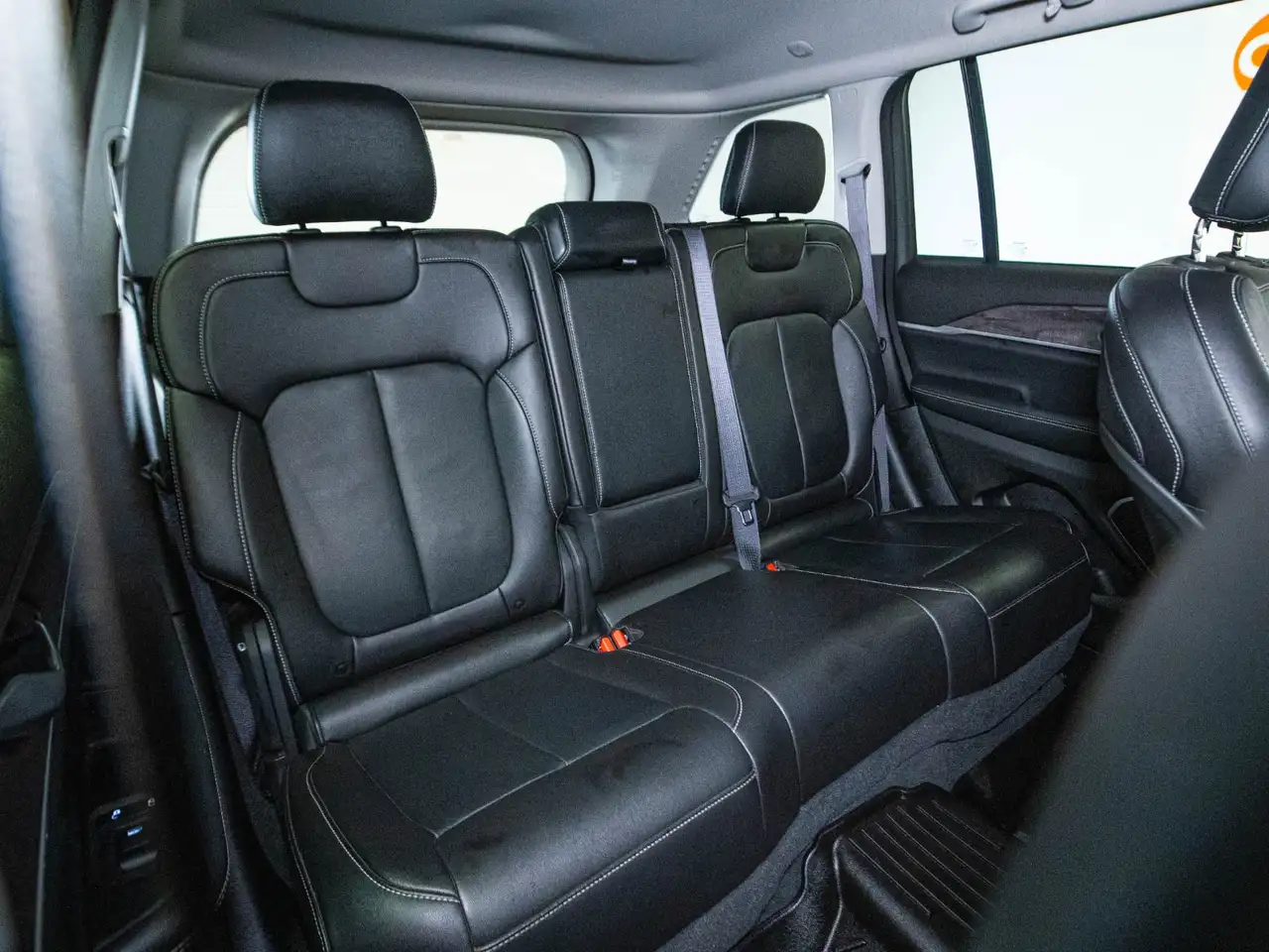 Jeep Grand Cherokee - Image 20