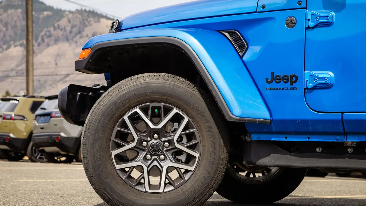 Jeep Wrangler - Image 4