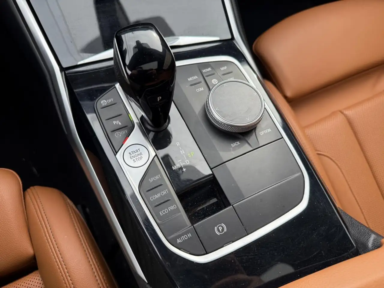 BMW 4 Series - Image 18
