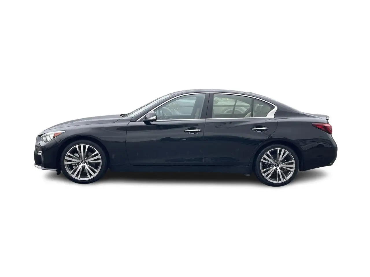 Infiniti Q50 - Image 11