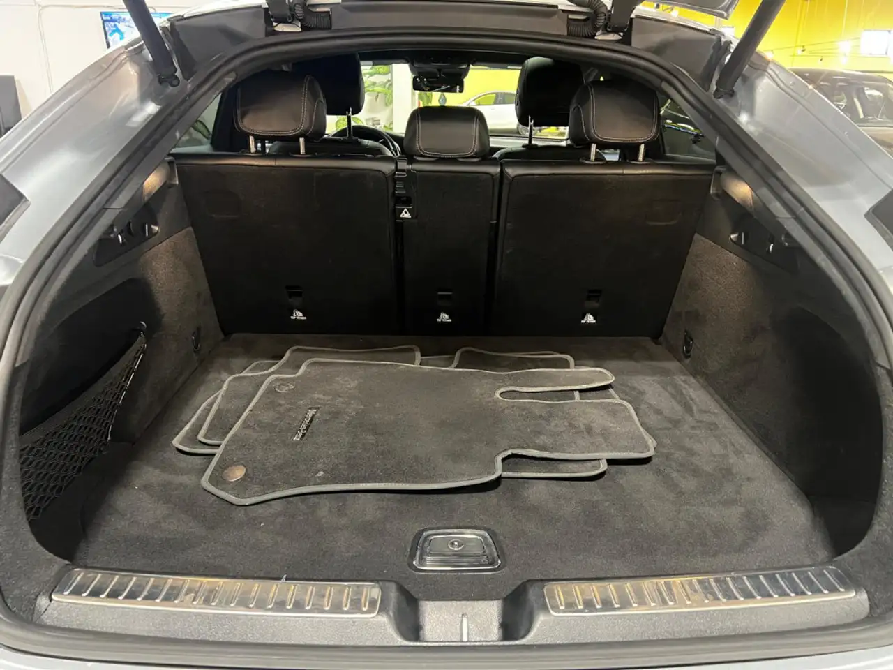 Mercedes-Benz GLC - Image 46