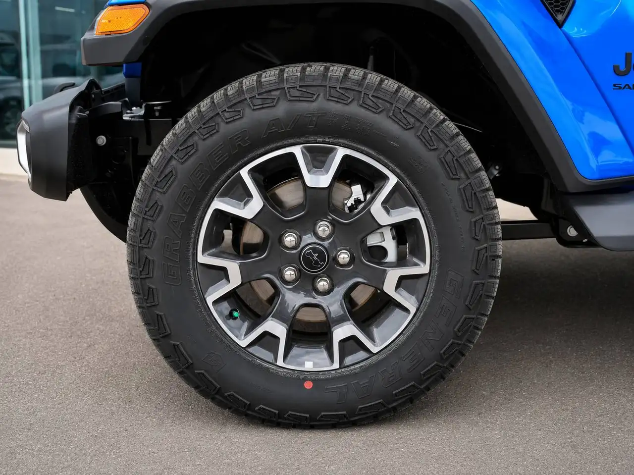 Jeep Wrangler - Image 9