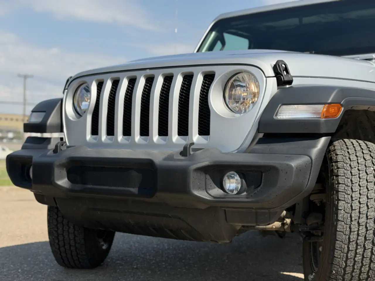 Jeep Wrangler - Image 24
