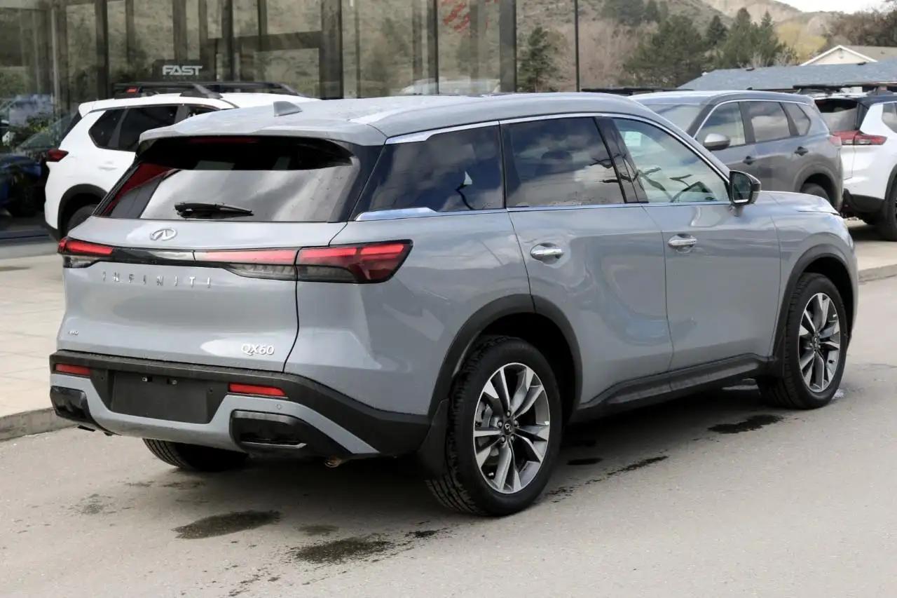 Infiniti QX60 - Image 6