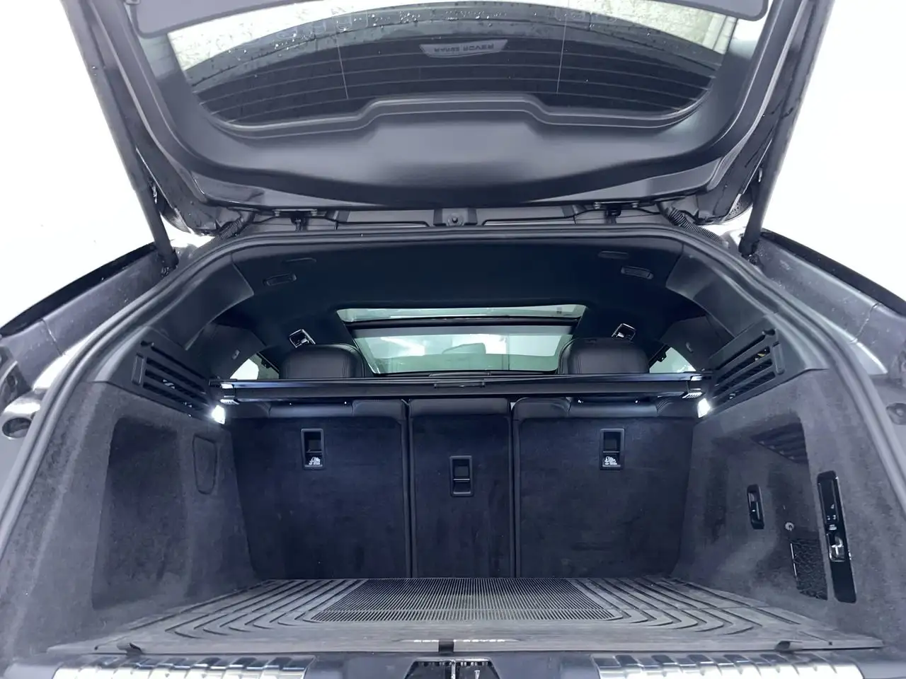 Land Rover Range Rover Sport - Image 32