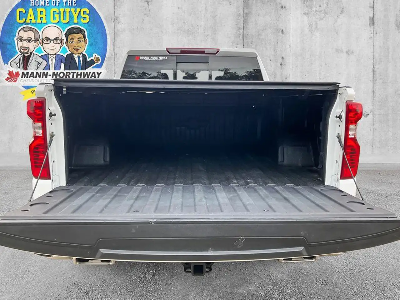 Chevrolet Silverado 1500 - Image 17
