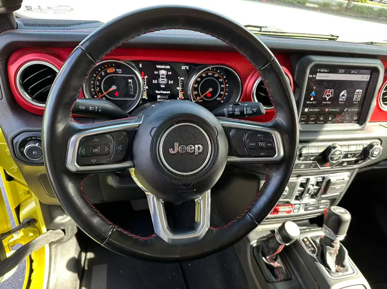 Jeep Wrangler - Image 16