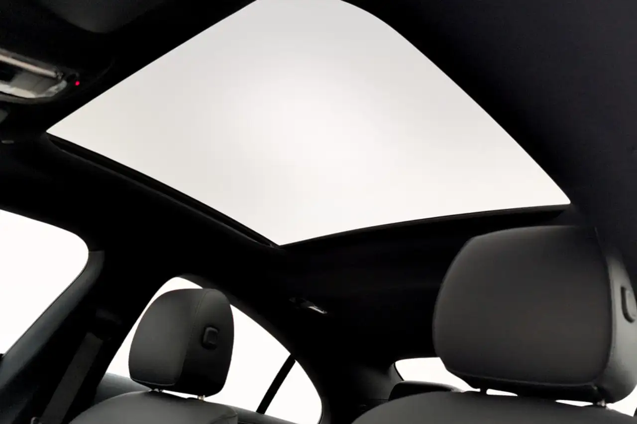 Mercedes-Benz CLA - Image 11