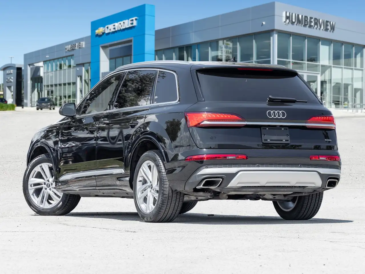 Audi Q7 - Image 5