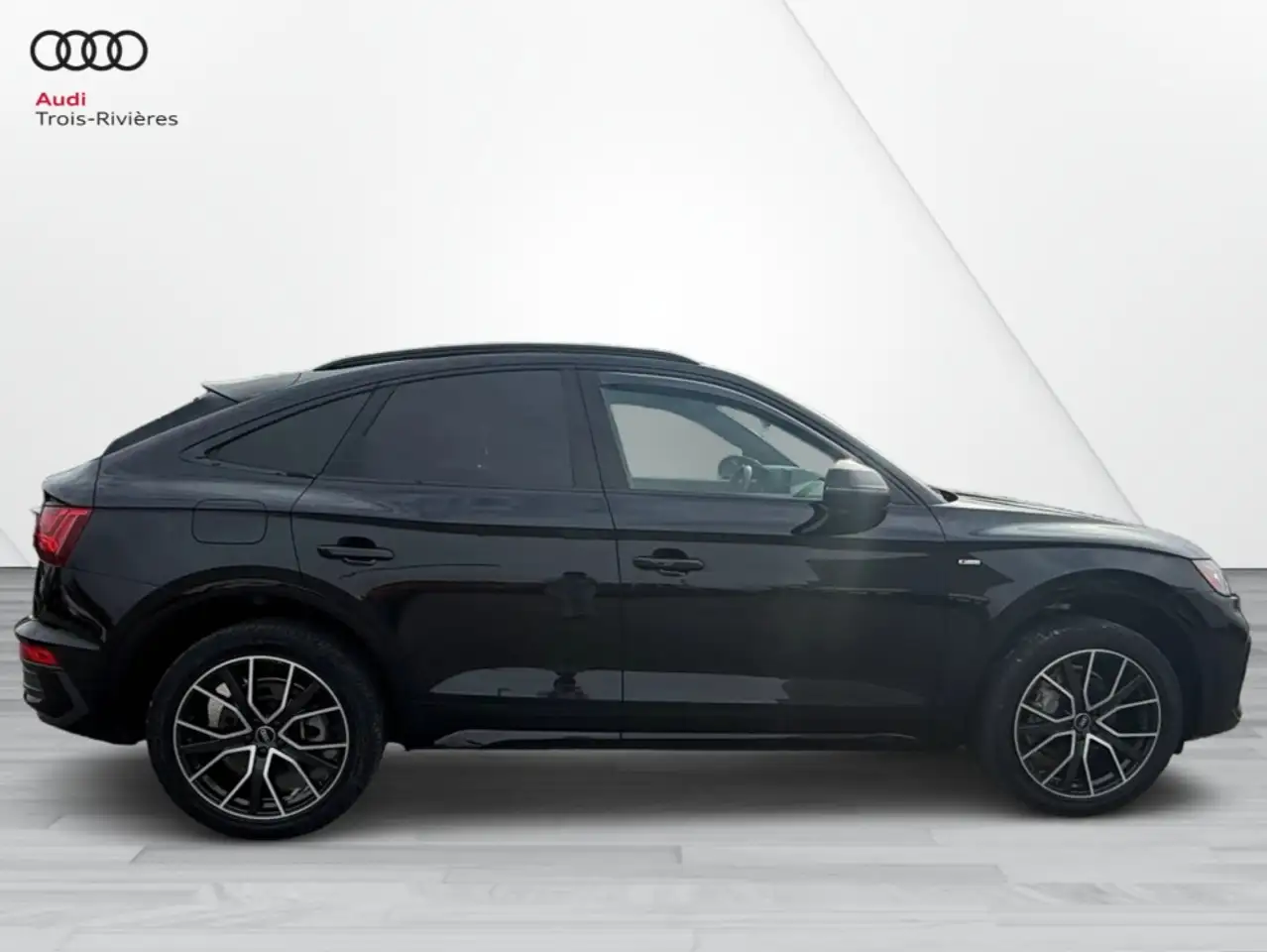 Audi Q5 - Image 2