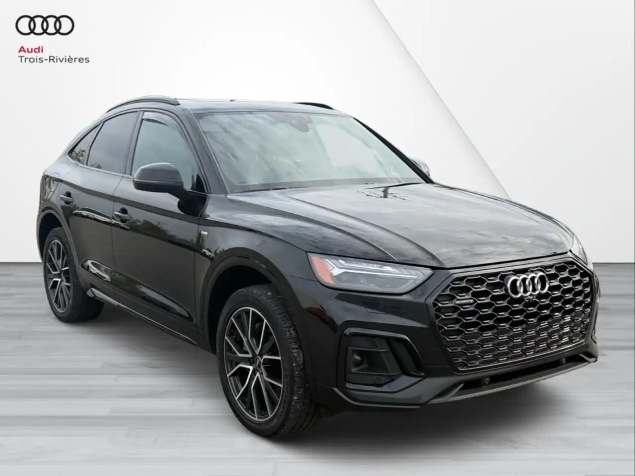 Audi Q5 - Image 1