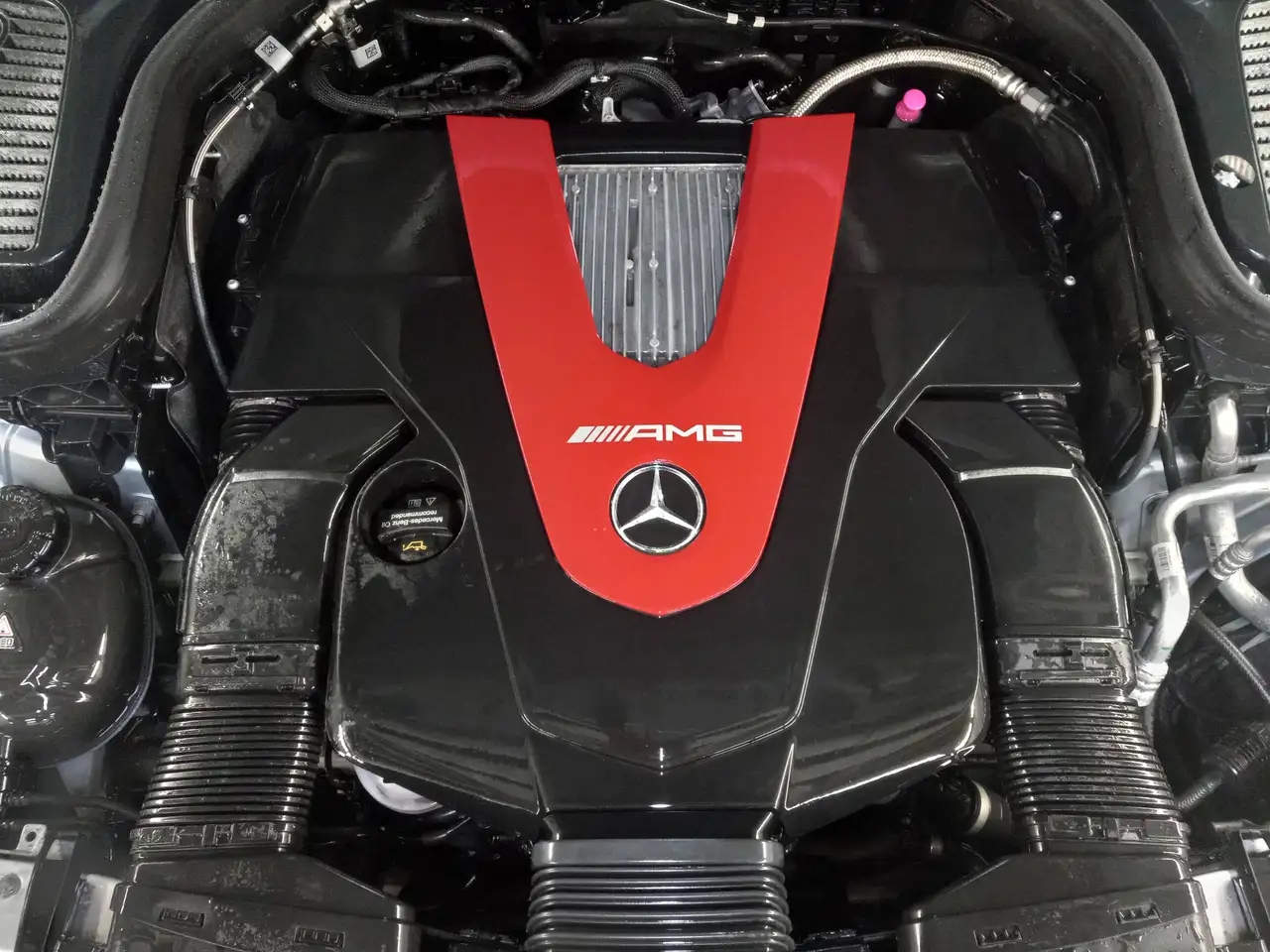 Mercedes-Benz GLC - Image 13