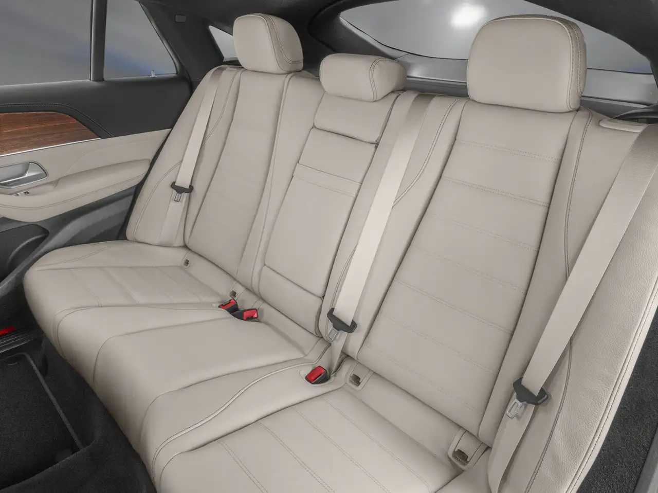 Mercedes-Benz GLE - Image 9