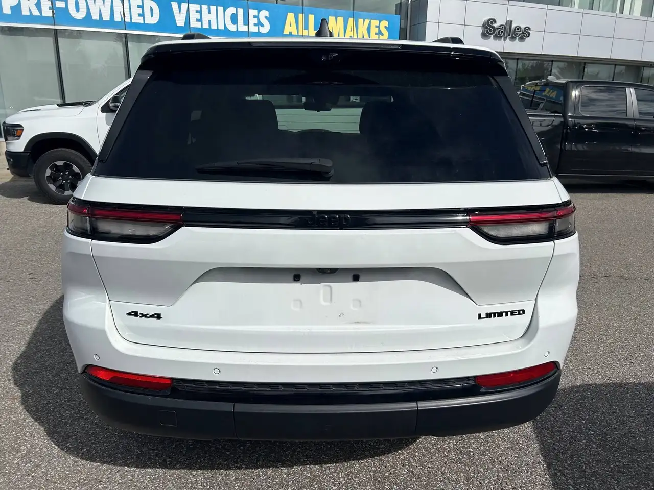 Jeep Grand Cherokee - Image 6
