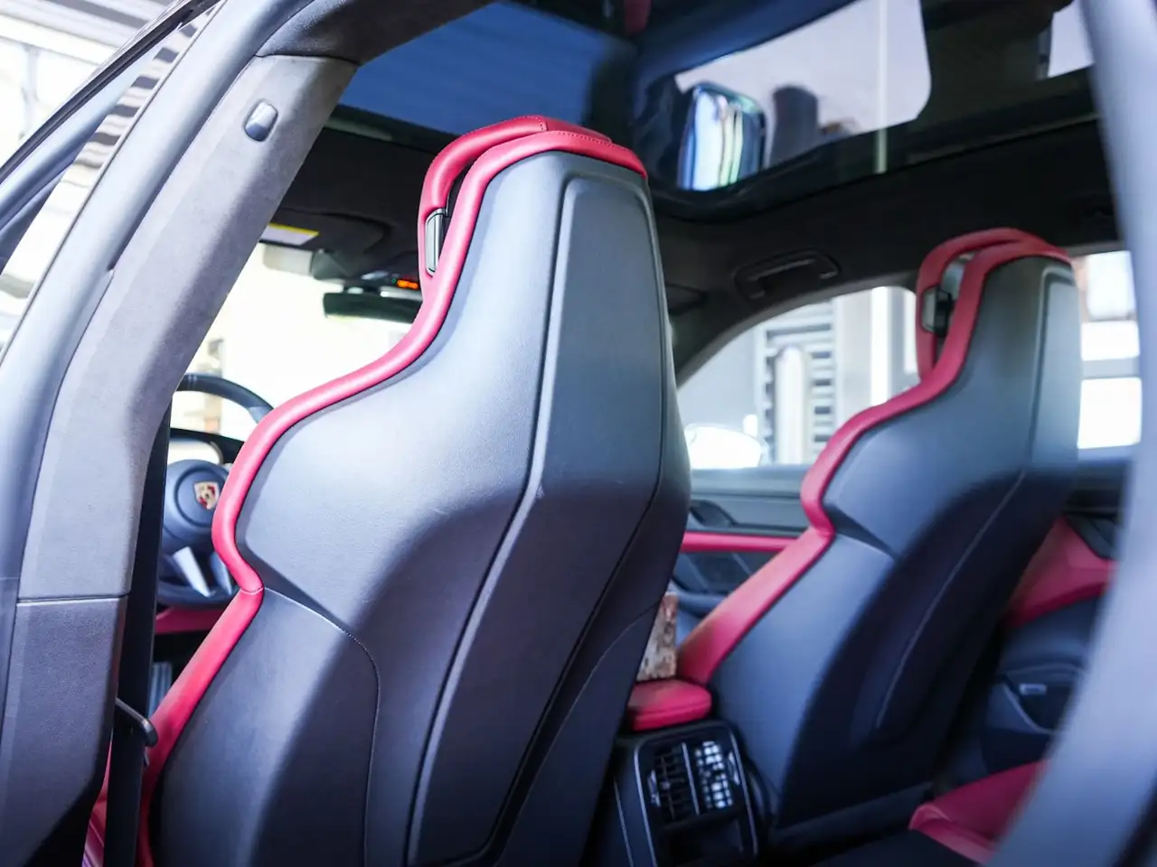 Porsche Taycan - Image 23