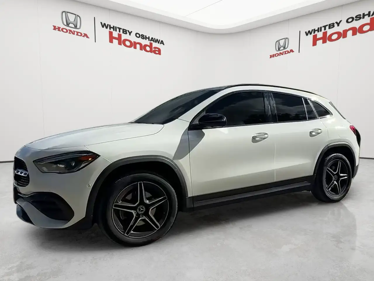 Mercedes-Benz GLA - Image 2