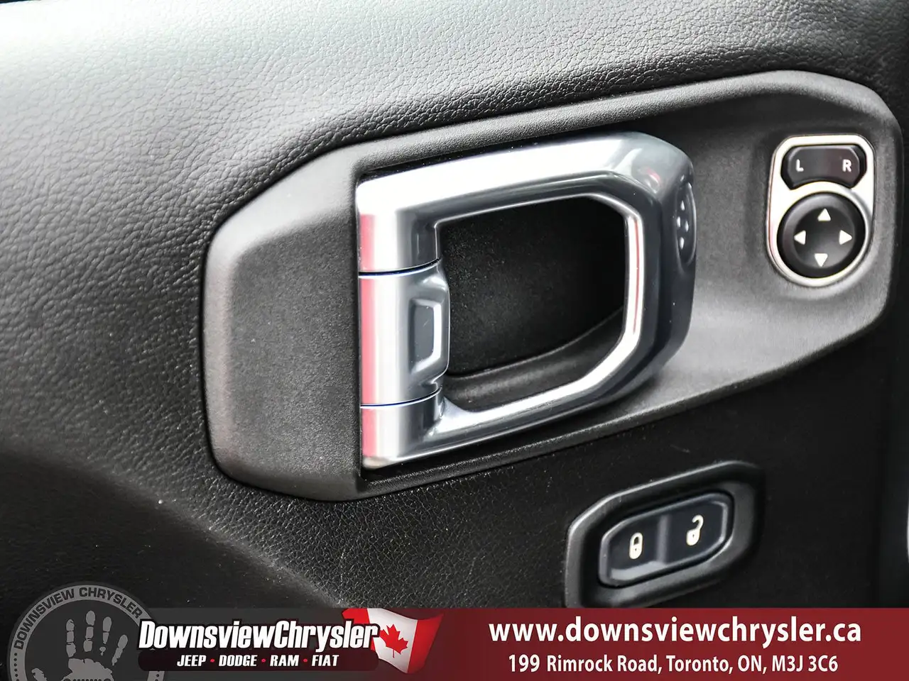 Jeep Wrangler - Image 13