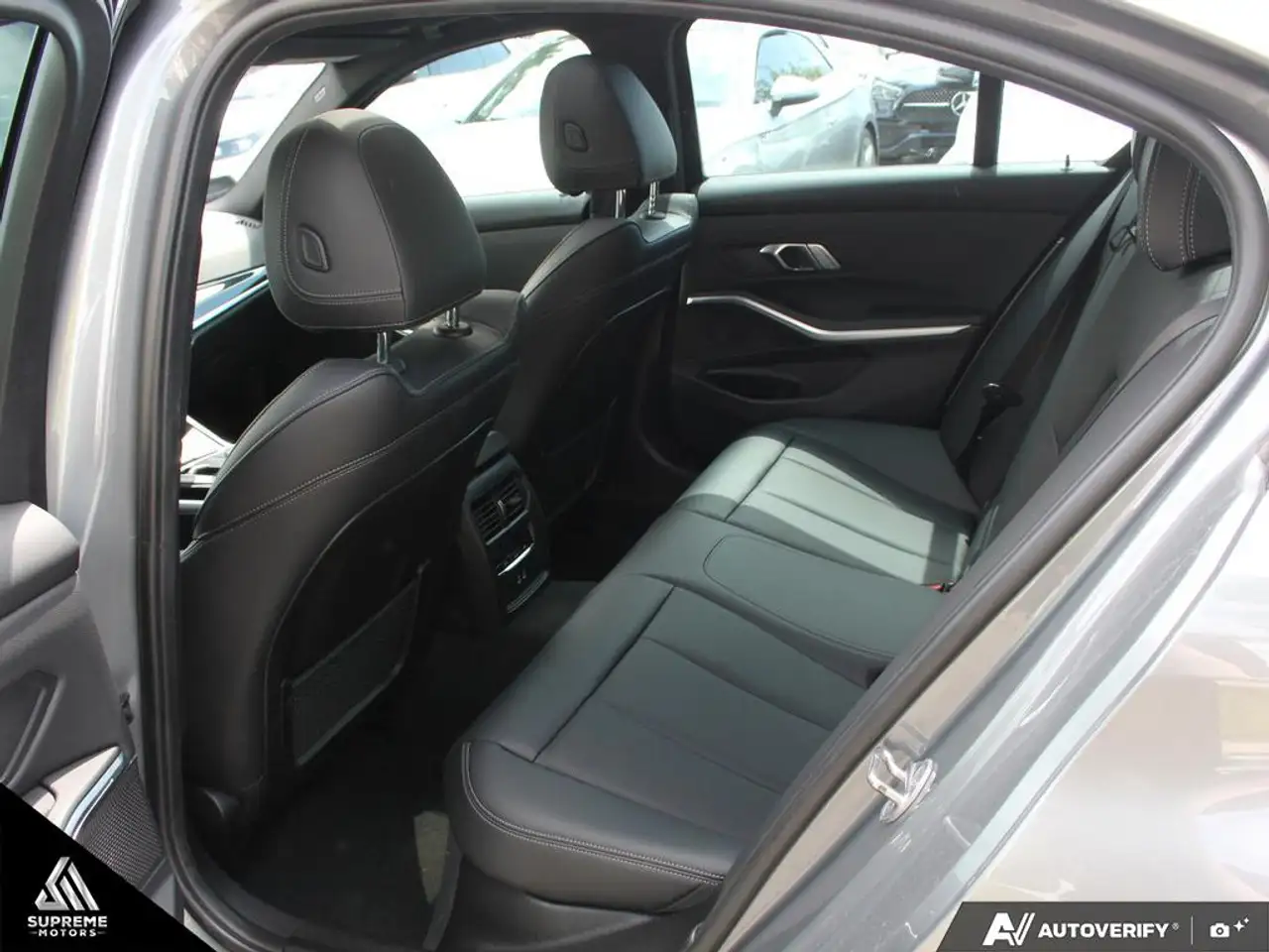 BMW 3 Series - Image 24