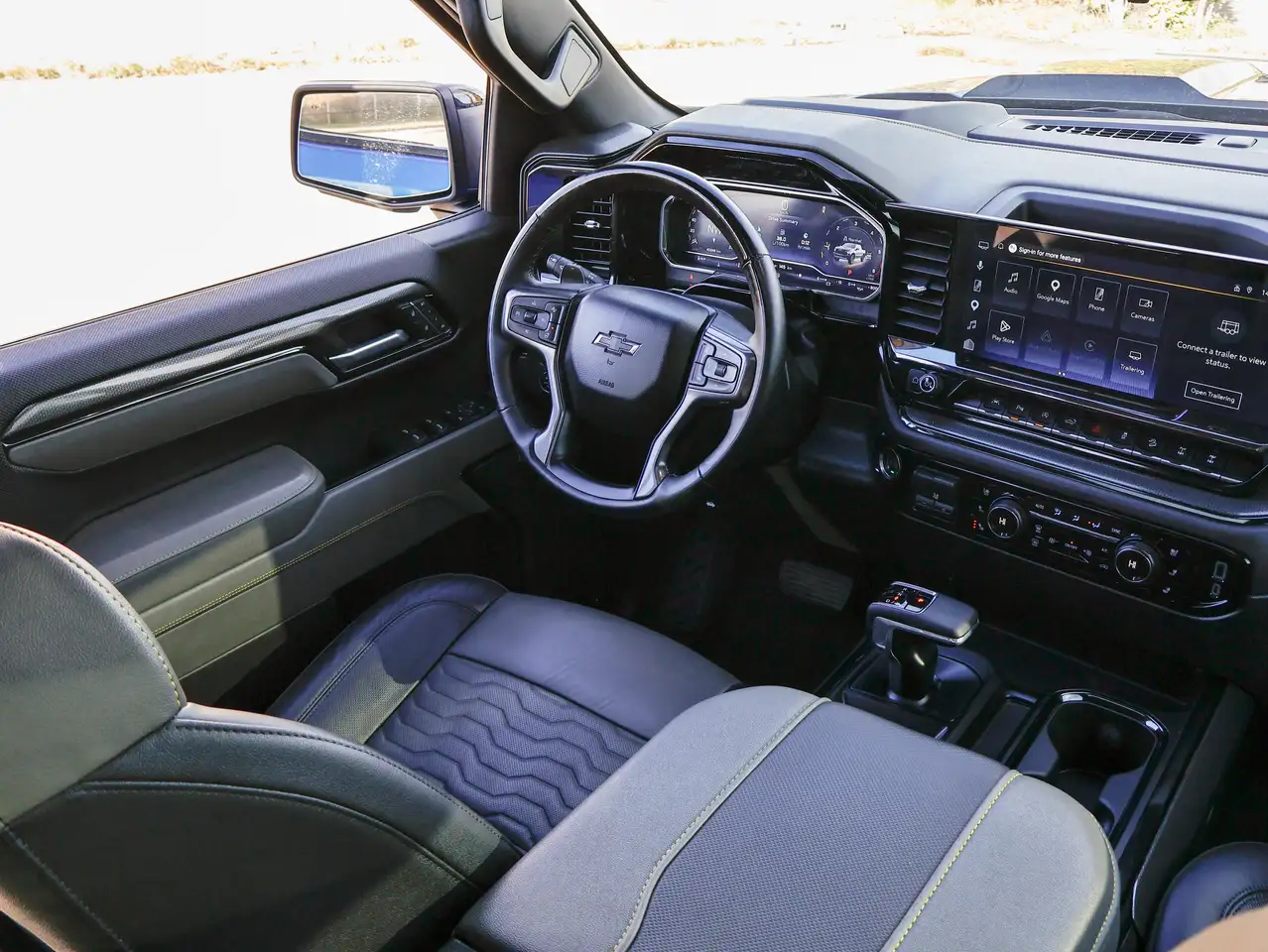 Chevrolet Silverado 1500 - Image 32