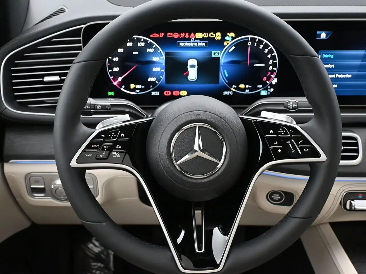 Mercedes-Benz GLE - Image 20