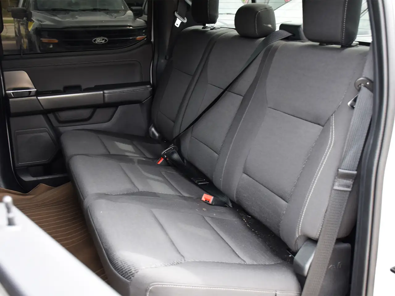 Ford F-150 - Image 14